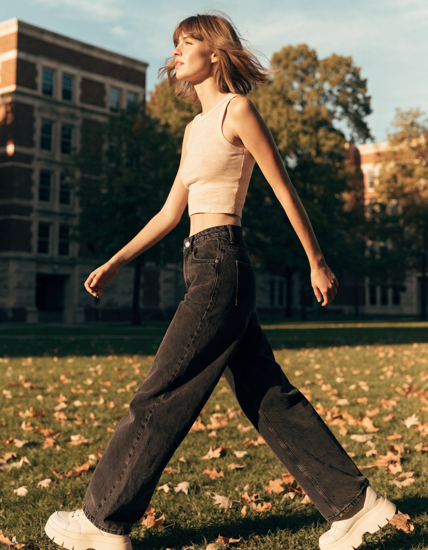Classic Cropped Tank - Soft Sand, model shot